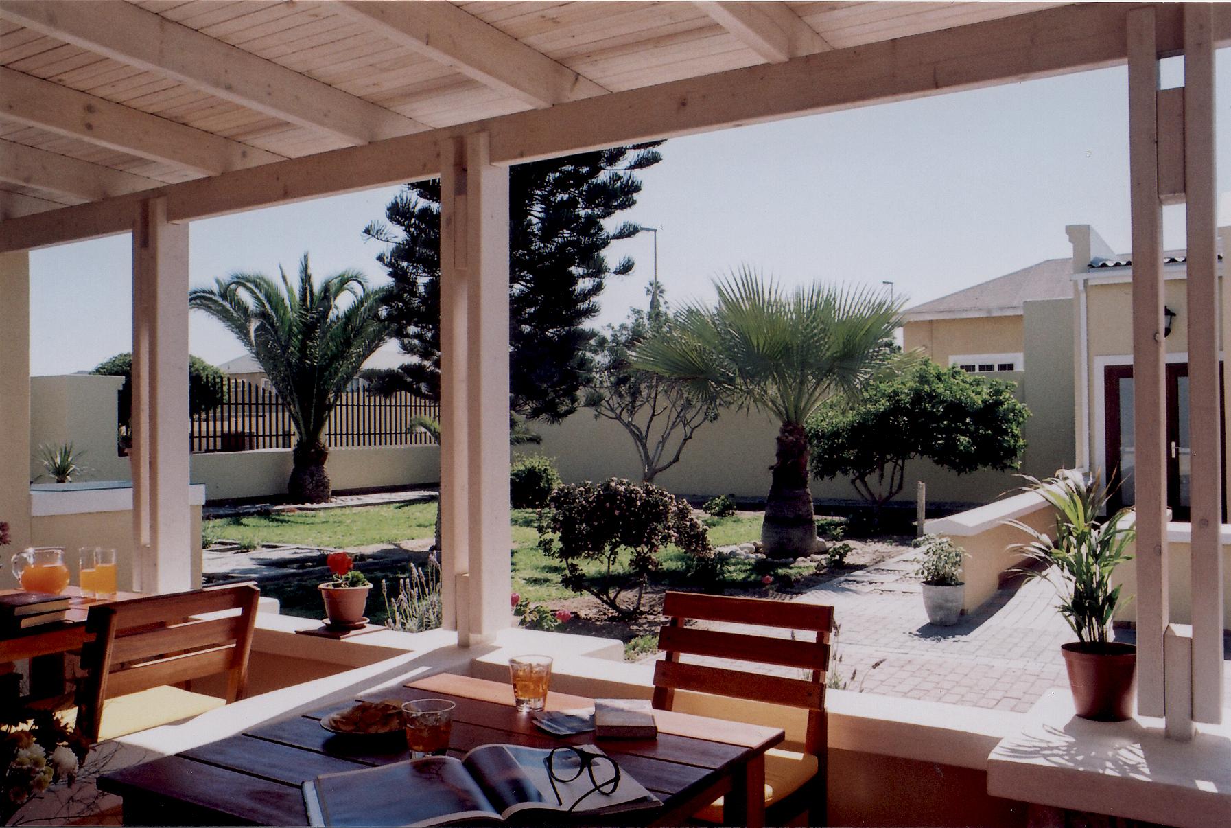 סווקופמונד Cornerstone Guesthouse מראה חיצוני תמונה