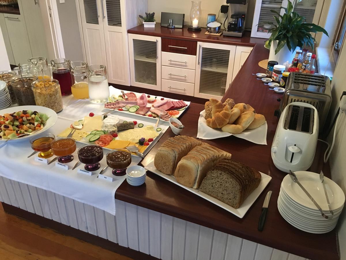 סווקופמונד Cornerstone Guesthouse מראה חיצוני תמונה